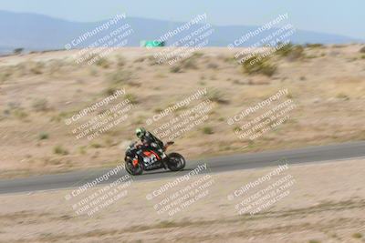 media/Apr-20-2025-AHRMA (Sun) [[393a79c373]]/Race/Group 11 early race/Turn 4b/